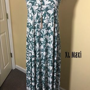 Maxi skirt